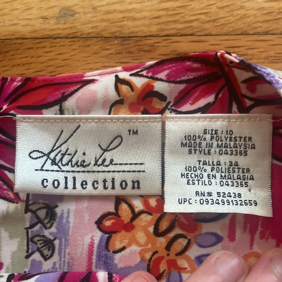 Kathie Lee Floral Tropical Short Sleeve Dress - Picture 3 of 7